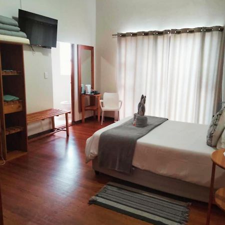 The Mole Guesthouse Swakopmund Esterno foto