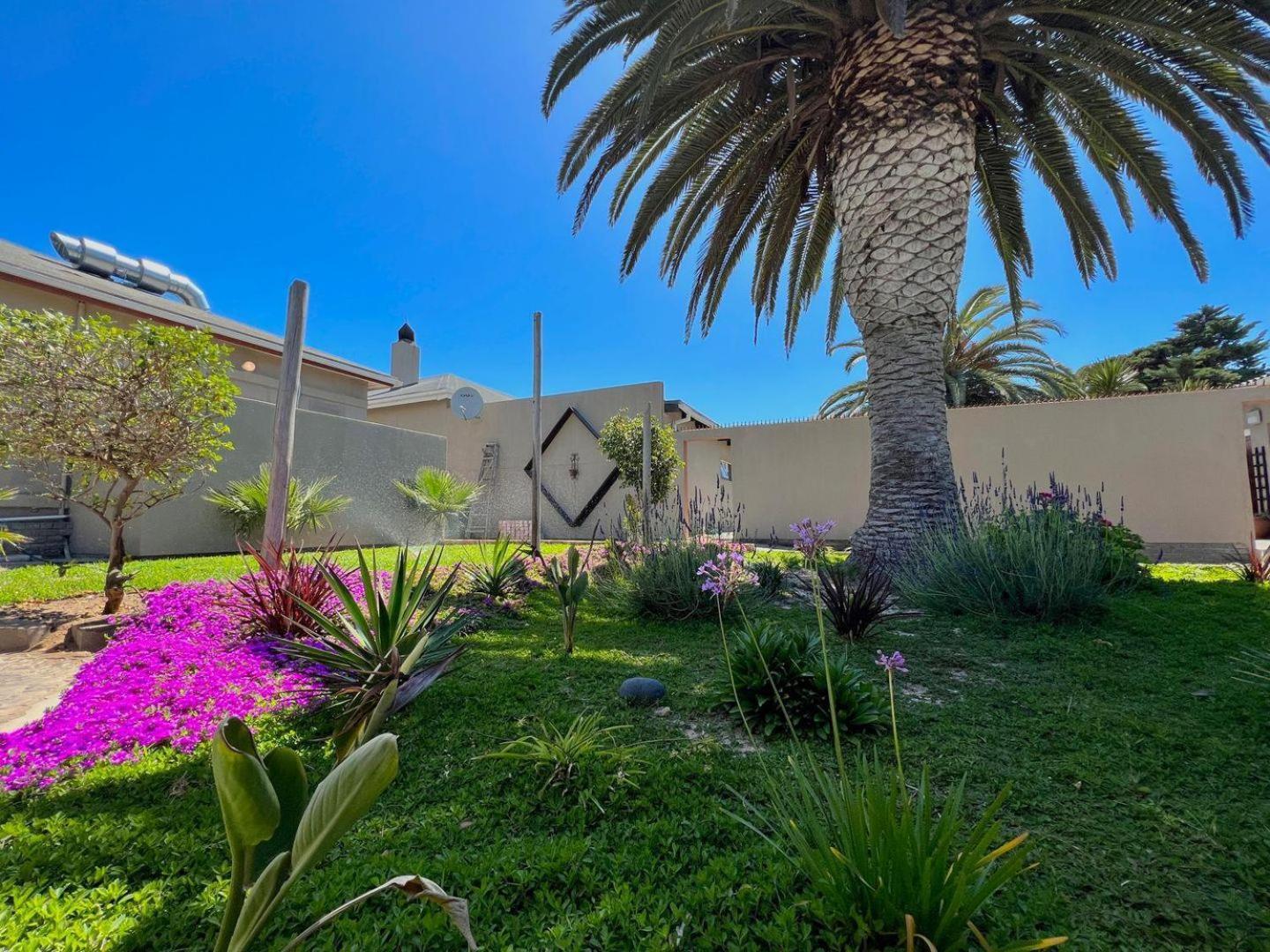 The Mole Guesthouse Swakopmund Esterno foto