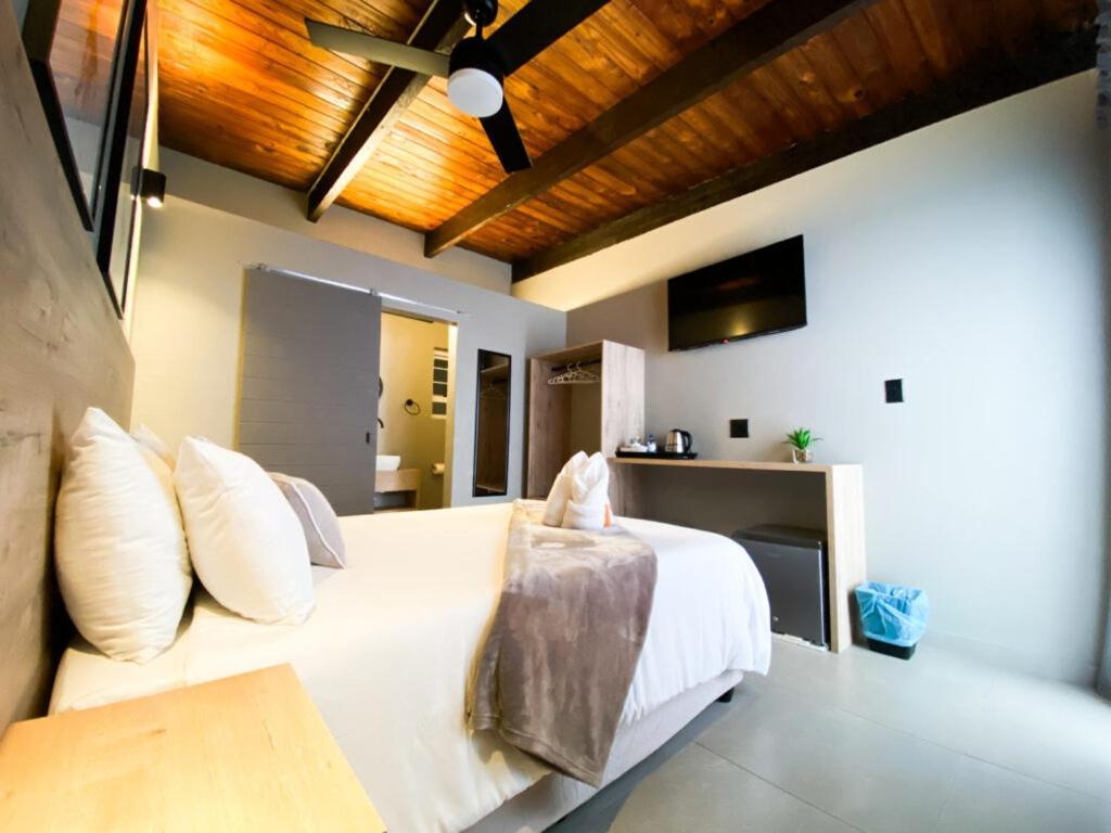 The Mole Guesthouse Swakopmund Esterno foto
