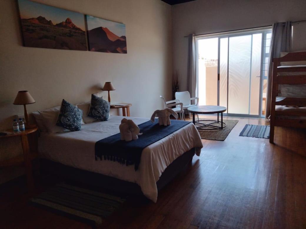 The Mole Guesthouse Swakopmund Esterno foto